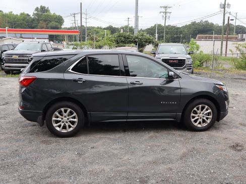 Used 2018 Chevrolet Equinox LT w/ LPO, Protection Package AWD/4WD image 22