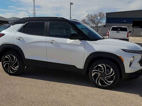 New 2026 Chevrolet TrailBlazer RS w/ Convenience Package image 3