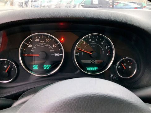 Used 2017 Jeep Wrangler Unlimited Sport image 25