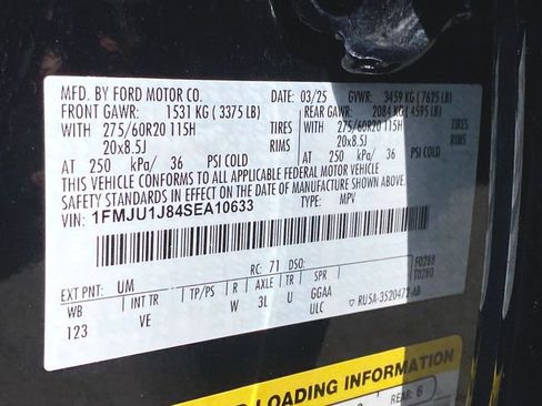 Used 2025 Ford Expedition Active AWD/4WD image 33