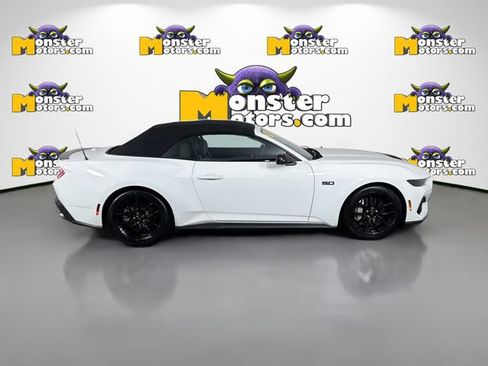 Used 2024 Ford Mustang GT Premium RWD image 4