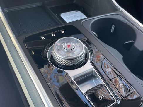 New 2026 Kia Carnival SX w/ SX Dark Edition Package image 41