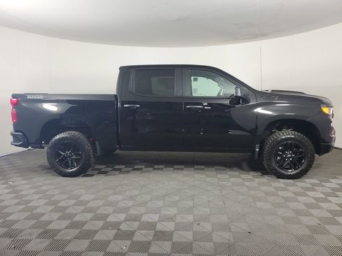 New 2026 Chevrolet Silverado 1500 Custom Trail Boss w/ Midnight Edition AWD/4WD image 3
