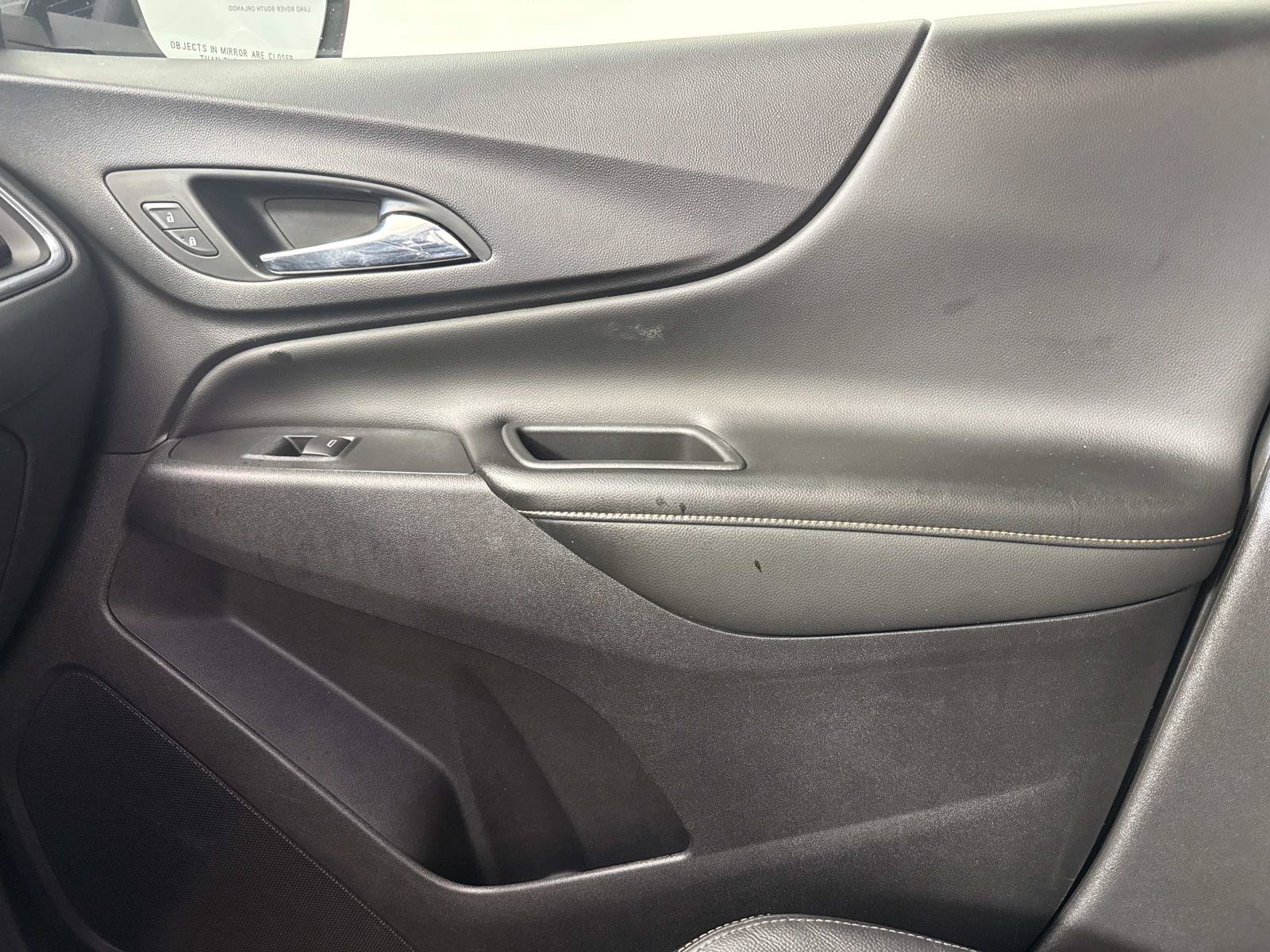 Used 2021 Chevrolet Equinox Premier FWD image 21