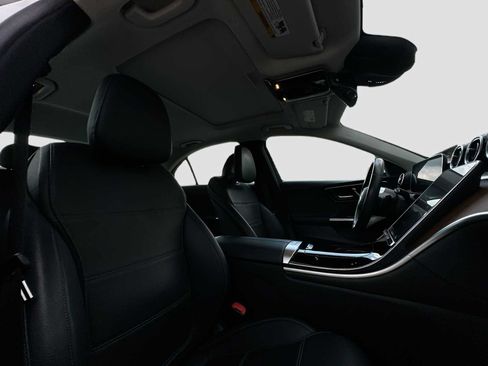 Used 2022 Mercedes-Benz C 300 Sedan image 28