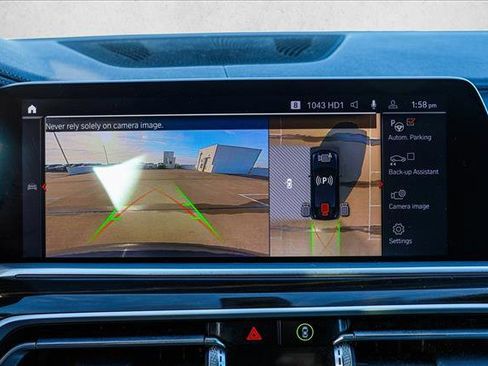 Used 2023 BMW X6 xDrive40i w/ M Sport Package image 19