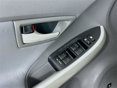 Used 2010 Toyota Prius Five image 19