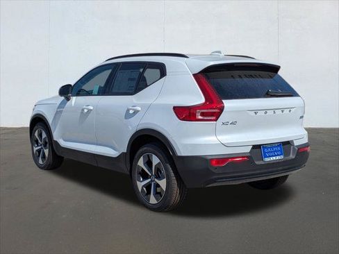 New 2026 Volvo XC40 B5 Plus w/ Protection Package Premier AWD/4WD image 2