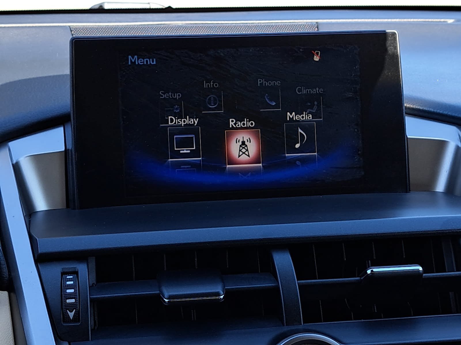 Used 2015 Lexus NX 200t FWD w/ Premium Package image 22