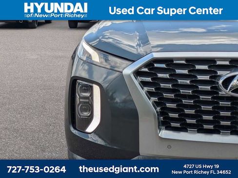 Used 2022 Hyundai Palisade Limited FWD image 9