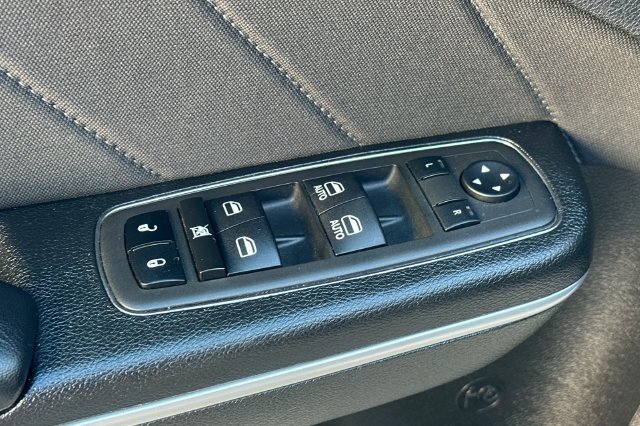 Used 2023 Dodge Charger R/T RWD image 12