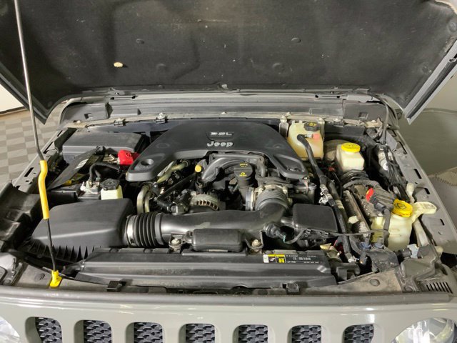 Used 2019 Jeep Wrangler Unlimited Sport S AWD/4WD image 40