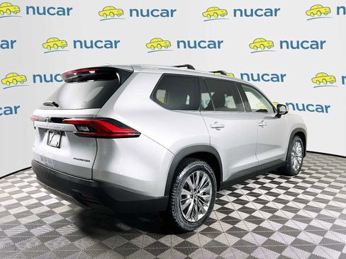 Used 2024 Toyota Grand Highlander Platinum image 7