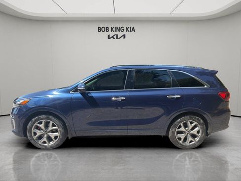 Used 2019 Kia Sorento SX w/ SX Touring Package FWD image 2