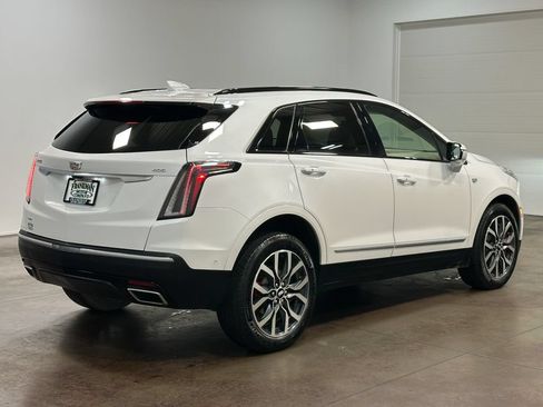 Used 2023 Cadillac XT5 Sportv w/ Platinum Package AWD/4WD image 5