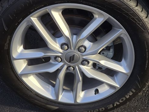 Used 2023 Dodge Durango R/T image 11