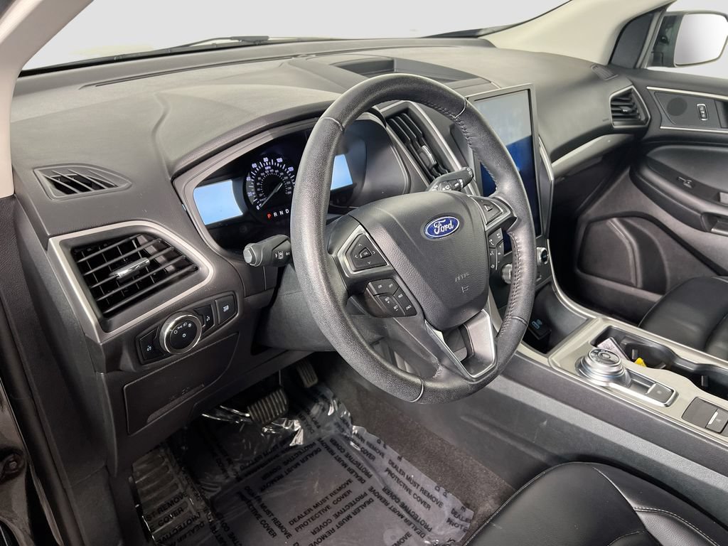 Used 2024 Ford Edge SEL AWD/4WD image 8