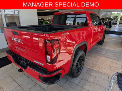 Used 2026 GMC Sierra 1500 Elevation AWD/4WD image 2