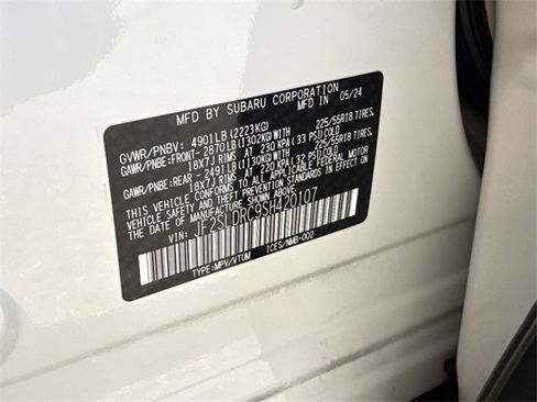 Certified 2025 Subaru Forester Limited image 29