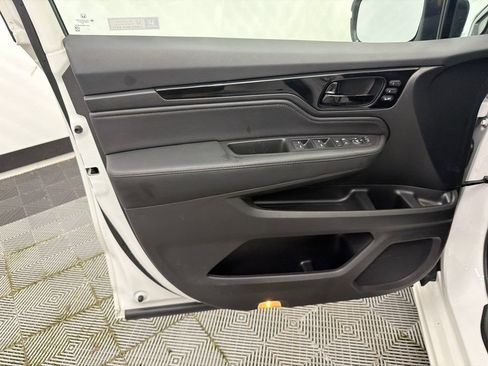 Used 2022 Honda Odyssey Touring image 11