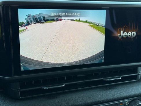 New 2025 Jeep Wrangler Sport S image 15