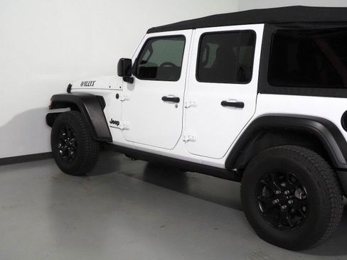Used 2023 Jeep Wrangler Willys image 36