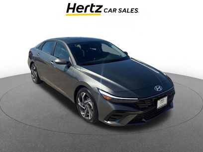 Used 2025 Hyundai Elantra SEL