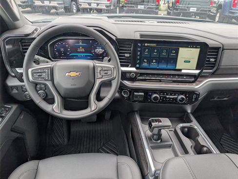 New 2026 Chevrolet Silverado 1500 LTZ w/ Technology Package AWD/4WD image 13
