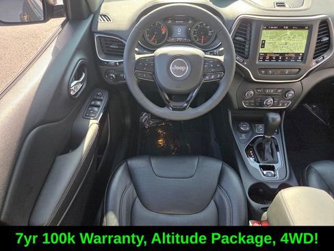 Certified 2023 Jeep Cherokee Altitude Lux AWD/4WD image 12