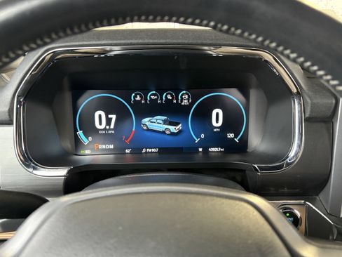 Used 2023 Ford F150 Lariat image 5