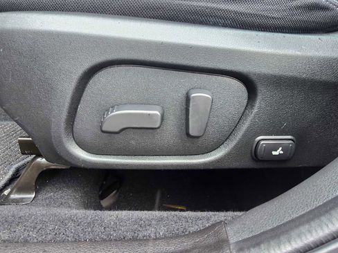 Used 2016 Subaru Forester 2.5i Premium image 23