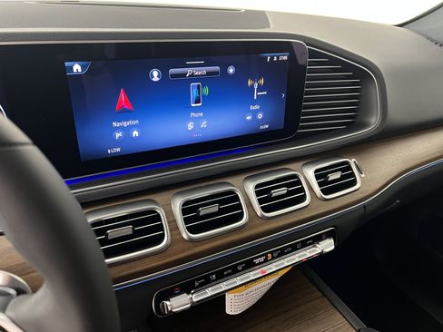 New 2026 Mercedes-Benz GLE 350 4MATIC image 29