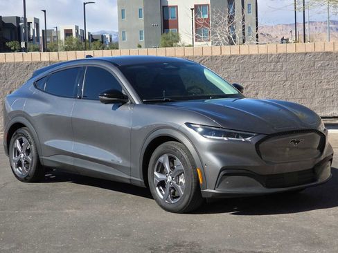 Used 2023 Ford Mustang Mach-E Select image 3