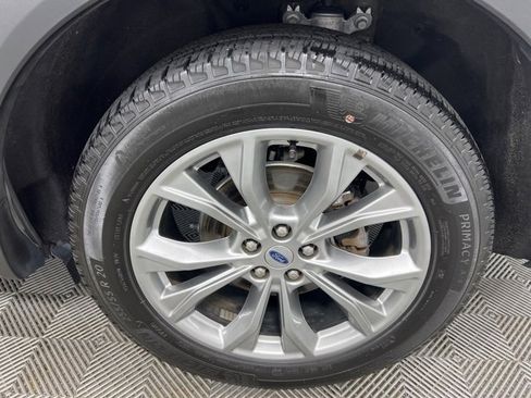 Used 2022 Ford Explorer XLT w/ Equipment Group 202A image 11