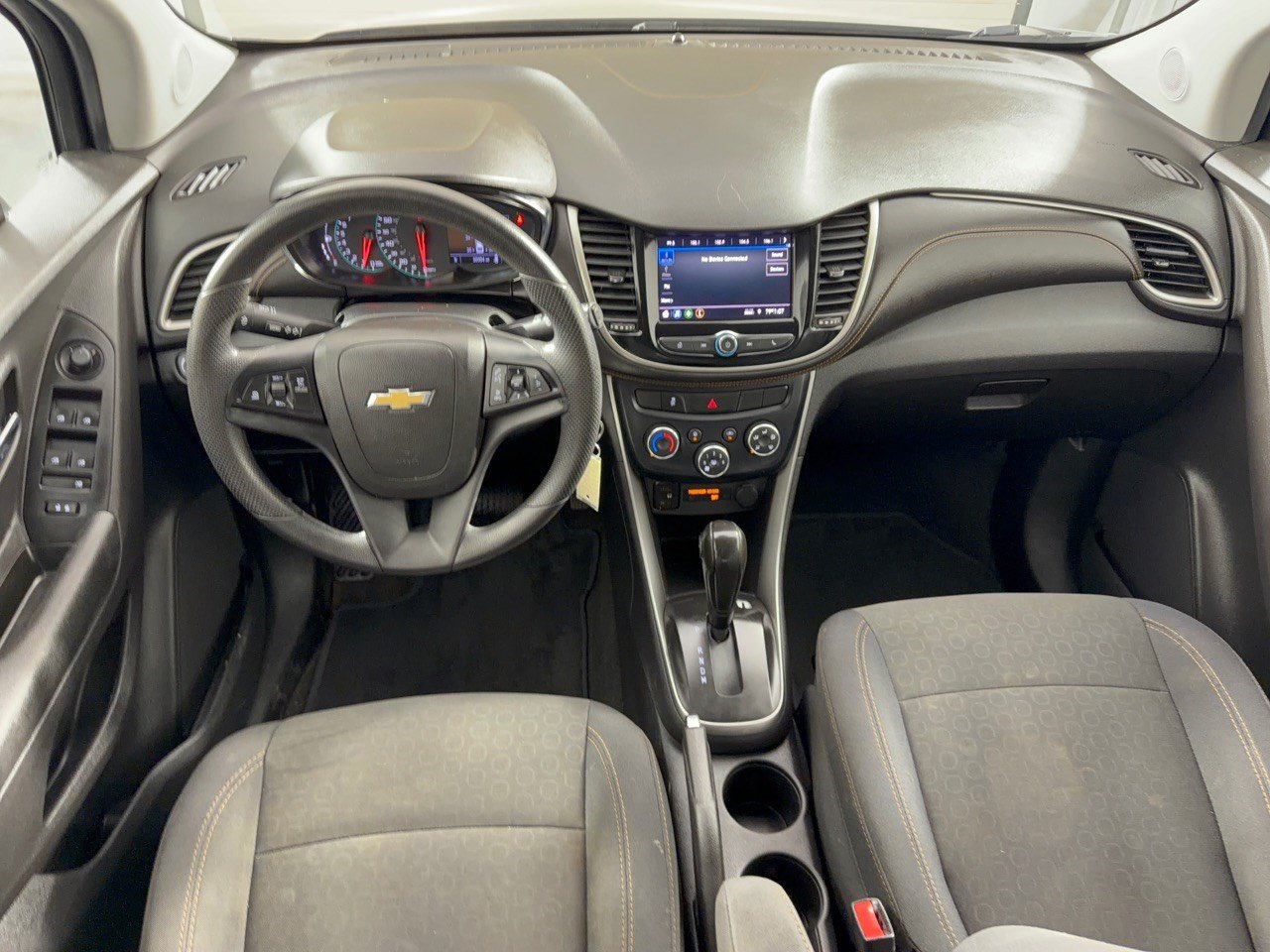 Used 2020 Chevrolet Trax LS w/ Tint and Cruise Package FWD image 17