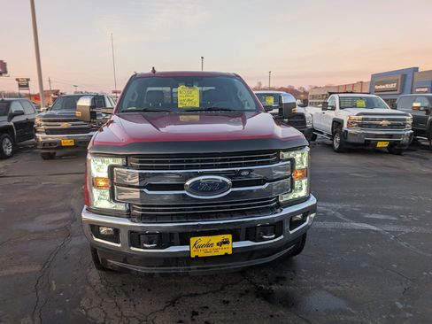 Used 2019 Ford F250 Lariat w/ Lariat Ultimate Package image 3