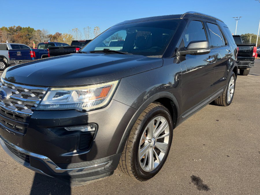 Used 2019 Ford Explorer Limited w/ Class III Trailer Tow Package AWD/4WD image 9