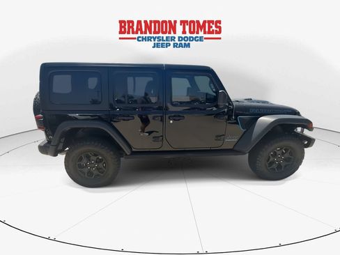 Used 2023 Jeep Wrangler Unlimited Rubicon 4xe AWD/4WD image 9
