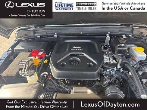 Used 2021 Jeep Wrangler Unlimited Sahara image 39