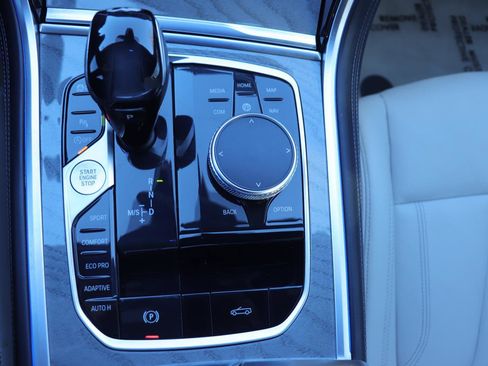 Used 2020 BMW 840i Convertible w/ Driving Assistance Package 2 image 40