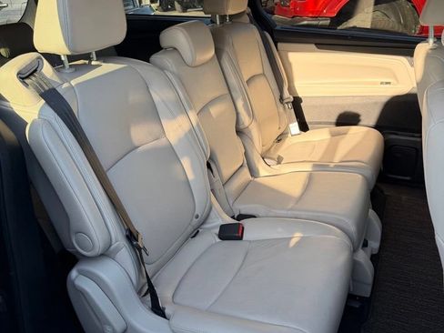 Used 2025 Honda Odyssey EX-L image 8