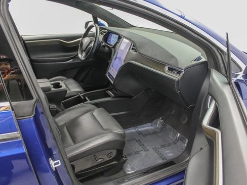 Used 2016 Tesla Model X P90D AWD/4WD image 22