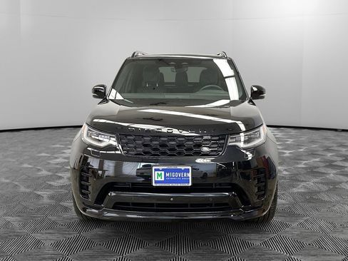 Used 2024 Land Rover Discovery Dynamic SE image 8