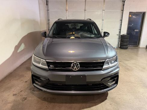 Used 2020 Volkswagen Tiguan SE R-Line w/ 3rd Row Seat Package AWD/4WD image 4