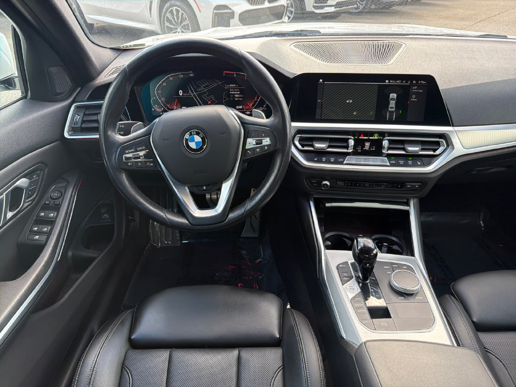 Used 2022 BMW 330i Sedan w/ Premium Package 2 RWD image 23
