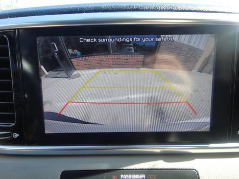 Used 2020 Kia Sportage EX image 9