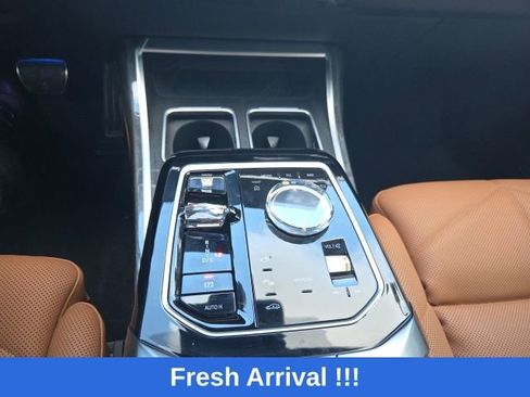 Used 2023 BMW 740i RWD image 15