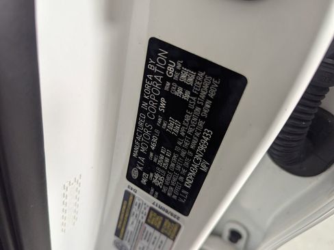 Used 2022 Kia Sportage LX image 28