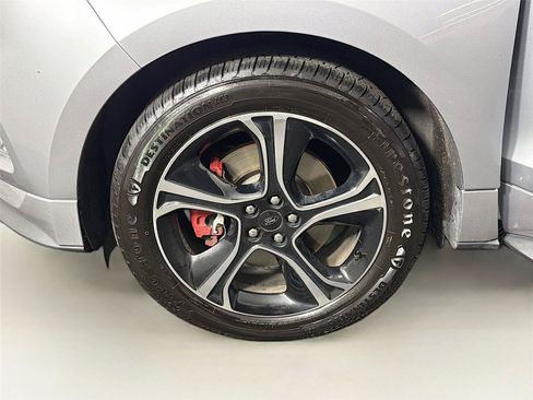 Used 2020 Ford Edge ST w/ Cold Weather Package AWD/4WD image 34