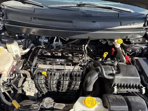 Used 2020 Dodge Journey SE w/ SE Popular Equipment Group image 28